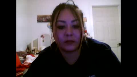 thickassazn93 online show from December 16, 8:37 pm