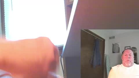 thickcock4u1105 online show from May 17, 5:22 pm