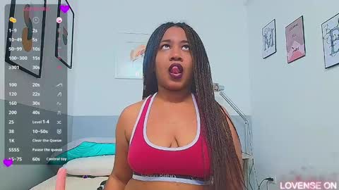 thickeebonyy online show from March 12, 12:31 am