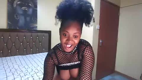 zara online show from October 11, 4:50 am