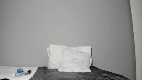 thickleeyanax online show from February 10, 6:45 pm