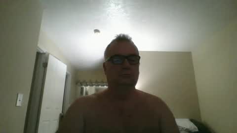 thickwhiteload online show from March 6, 1:57 pm