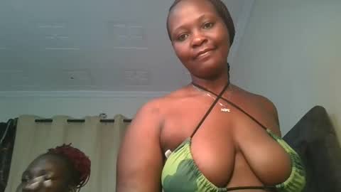 thicky_rue2 online show from July 15, 11:20 pm