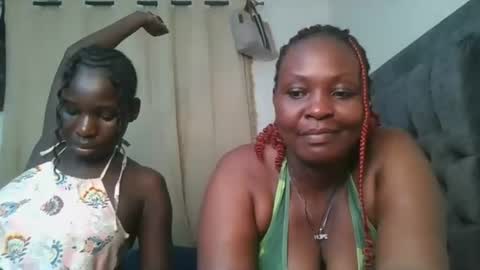 thicky_rue2 online show from June 29, 10:15 am
