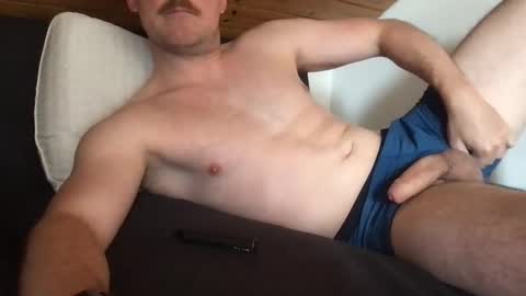 thierrinho8148 online show from May 10, 12:00 pm