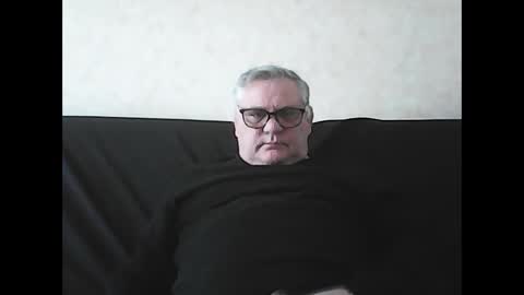 Snapshot of thierrysymp chatting on January 4, 10:05 am Thierrysymp online show from January 4, 10:05 am