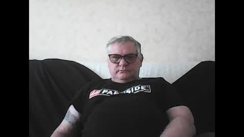 Snapshot of thierrysymp chatting on January 13, 10:47 am Thierrysymp online show from January 13, 10:47 am