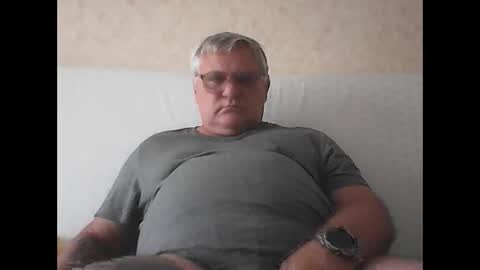 Snapshot of thierrysymp chatting on September 10, 3:35 pm Thierrysymp online show from September 10, 3:35 pm