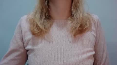 sara online show from April 2, 2:08 am