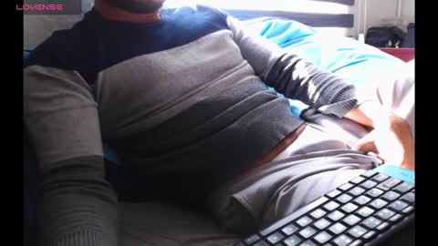 Snapshot of thisguy692 chatting on January 24, 8:00 pm Daniel online show from January 24, 8:00 pm