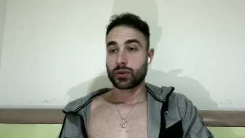 Thomas online show from February 26, 8:36 pm