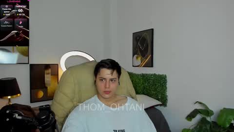 thom_ohtani online show from February 28, 12:14 am