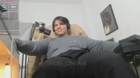 thom_ohtani online show from May 27, 1:57 am