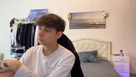 Thomas Hill online show from October 22, 3:24 pm