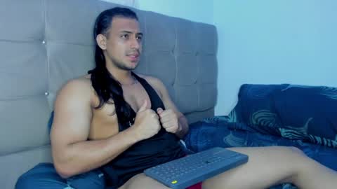 Thomas online show from April 12, 4:49 am