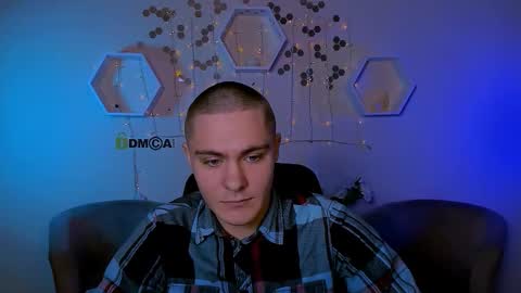 Thomas online show from November 14, 9:55 am