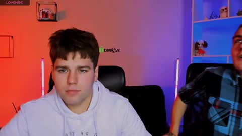 Thomas online show from December 16, 9:59 am