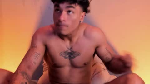 Thomas 3  JUST STAY AND BE MY LAST LOVE online show from January 2, 4:46 pm