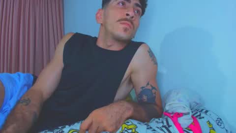 thomas_ks11 online show from September 15, 3:08 am