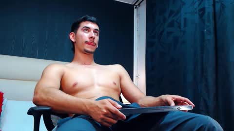 Thomas Turner online show from October 6, 11:44 pm