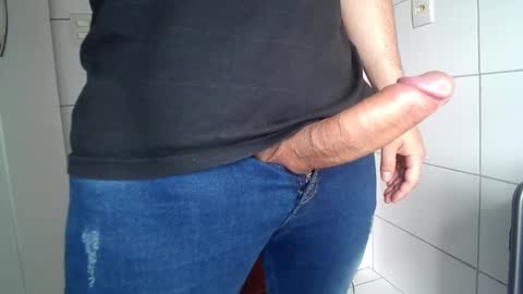 thomaz__ online show from October 3, 7:33 pm