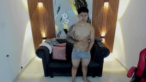 thomson_hot01 online show from September 24, 5:36 am