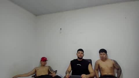 thomson_hot01 online show from October 11, 5:56 am