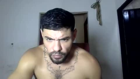Snapshot of thonybeiio chatting on October 9, 9:42 pm thonybeiio online show from October 9, 9:42 pm