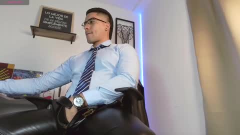 thonydupont online show from October 18, 11:53 pm