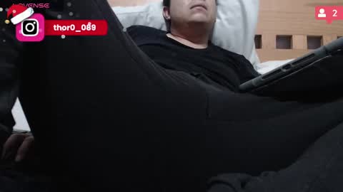 thor0200 online show from January 4, 1:21 pm