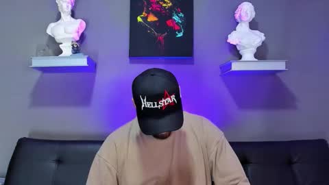 evans online show from October 22, 12:36 am