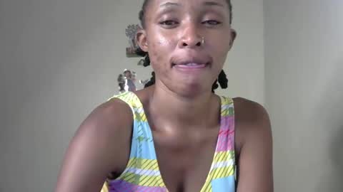 thotiana007 online show from January 24, 9:58 pm