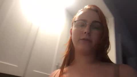 threalqueenaria online show from April 16, 4:34 am