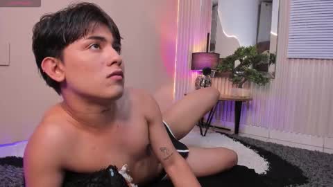 Thristan online show from February 18, 7:19 am