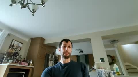 throwawayafteruse20202 online show from November 4, 9:05 pm