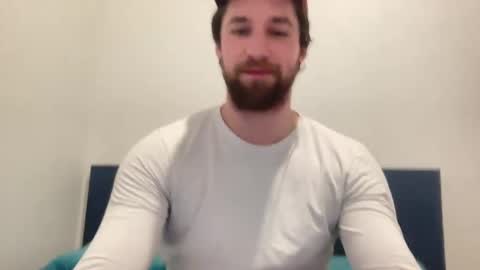 Snapshot of thyle chatting on September 19, 2:27 am Thyle online show from September 19, 2:27 am