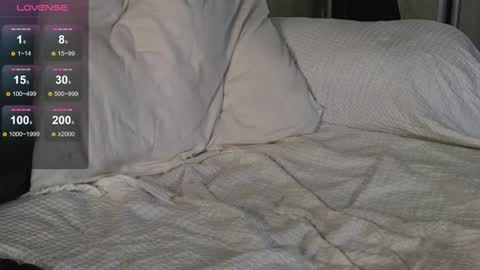 tia__moon online show from September 23, 3:39 pm