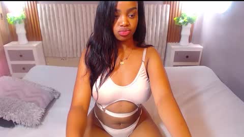 tianasky online show from October 14, 9:18 pm