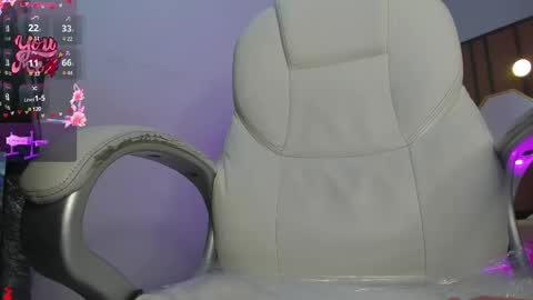 Snapshot of tianna_rossi chatting on February 21, 7:23 am Tianna Rosi online show from February 21, 7:23 am