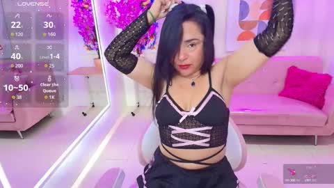 Tiara  online show from October 11, 8:23 pm