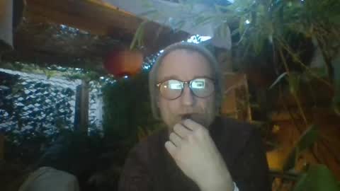 tiddles12345 online show from July 3, 8:46 pm