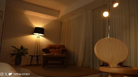 Snapshot of tifalock_ chatting on January 25, 11:32 pm Tifa online show from January 25, 11:32 pm
