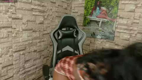 leidy online show from April 21, 8:54 am