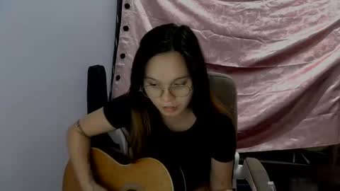 Snapshot of tifanny_foxdoll chatting on January 24, 10:19 pm Goddess Tifanny online show from January 24, 10:19 pm