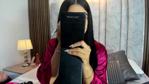 Tiff3 online show from October 2, 9:02 pm