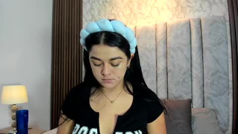 Tiff3 online show from October 7, 8:49 pm