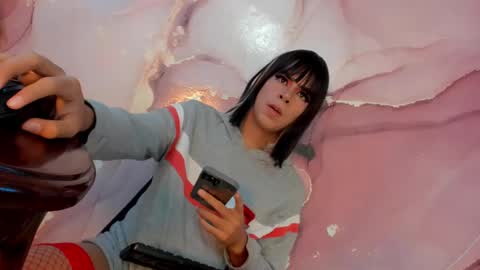 Tiffany online show from February 22, 8:18 am