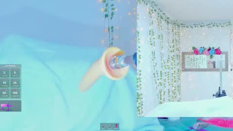 Tiffanny online show from October 25, 10:14 am