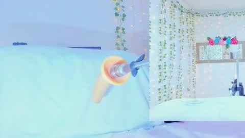 Tiffanny online show from October 9, 9:26 am