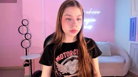 Tiffanny Sins online show from January 14, 3:25 am